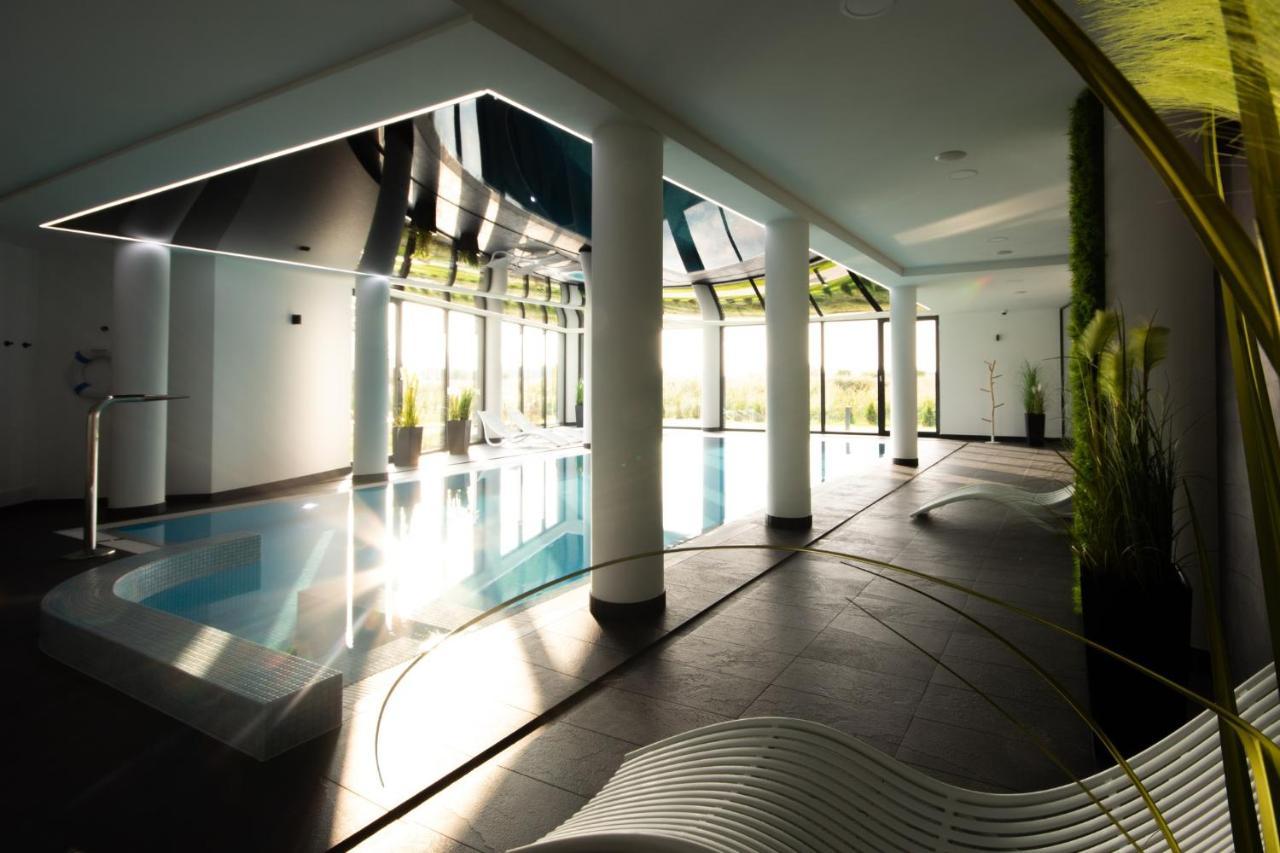 Westin House Resort Apartementy Premium Колобжег Экстерьер фото